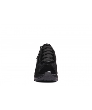 Черни дамски обувки с платформа от GEOX | Secretzone.bg