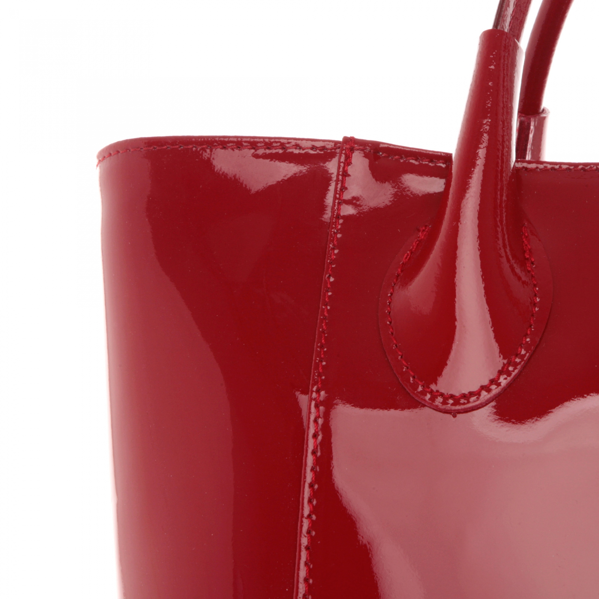 Уникална лачена чанта в червен цвят | Secretzone.bg