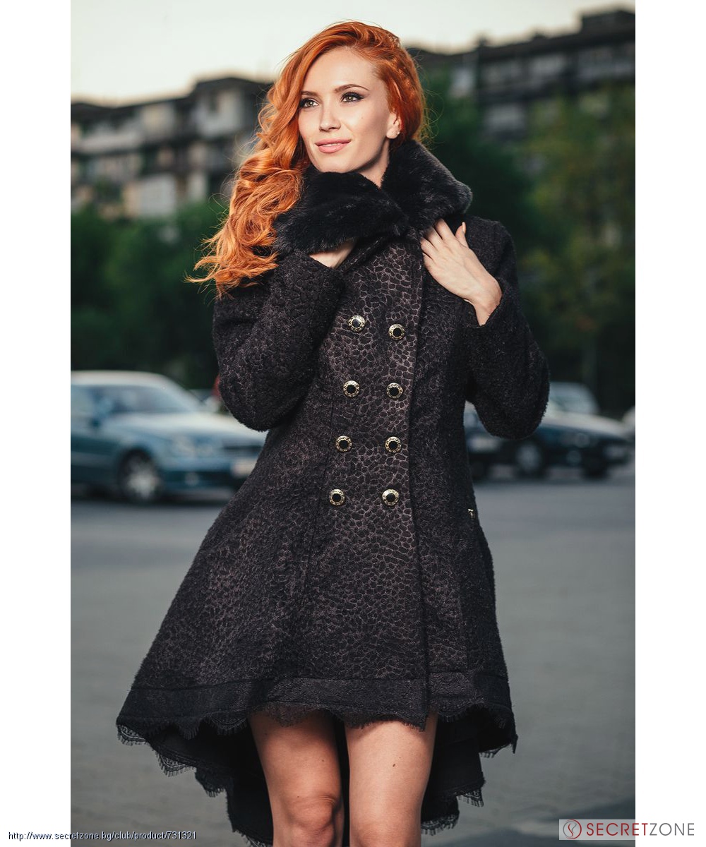 Разкроено палто от астраган от Nelita Fashion | Secretzone.bg