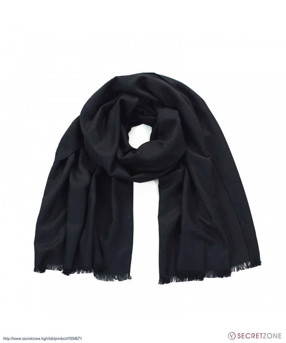 Копринен дамски шал в черен цвят от Art of Polo | Secretzone.bg